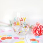 Papeles estampados: la clave para accesorios de fiesta únicos